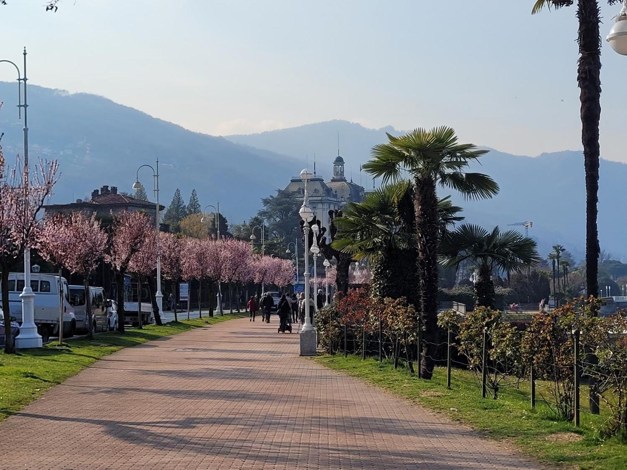 Al Dolce Vita Stresa Buitenkant foto